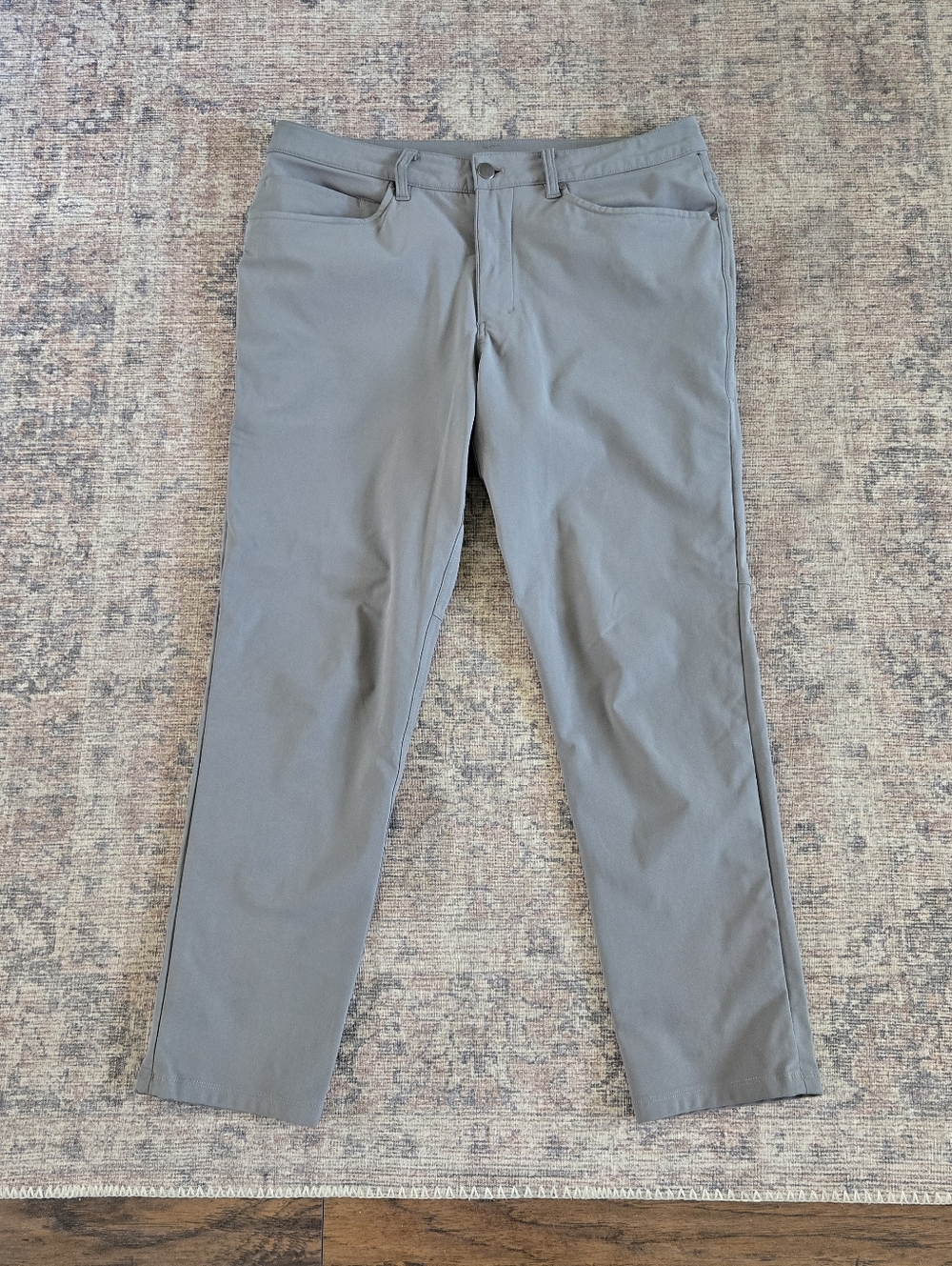 Lululemon ABC Pant Slim Men's Casual Pants Size 33/28" Inseam Warpstreme Gray - Picture 2 of 9